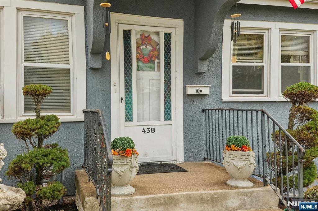 438 Harrison Avenue