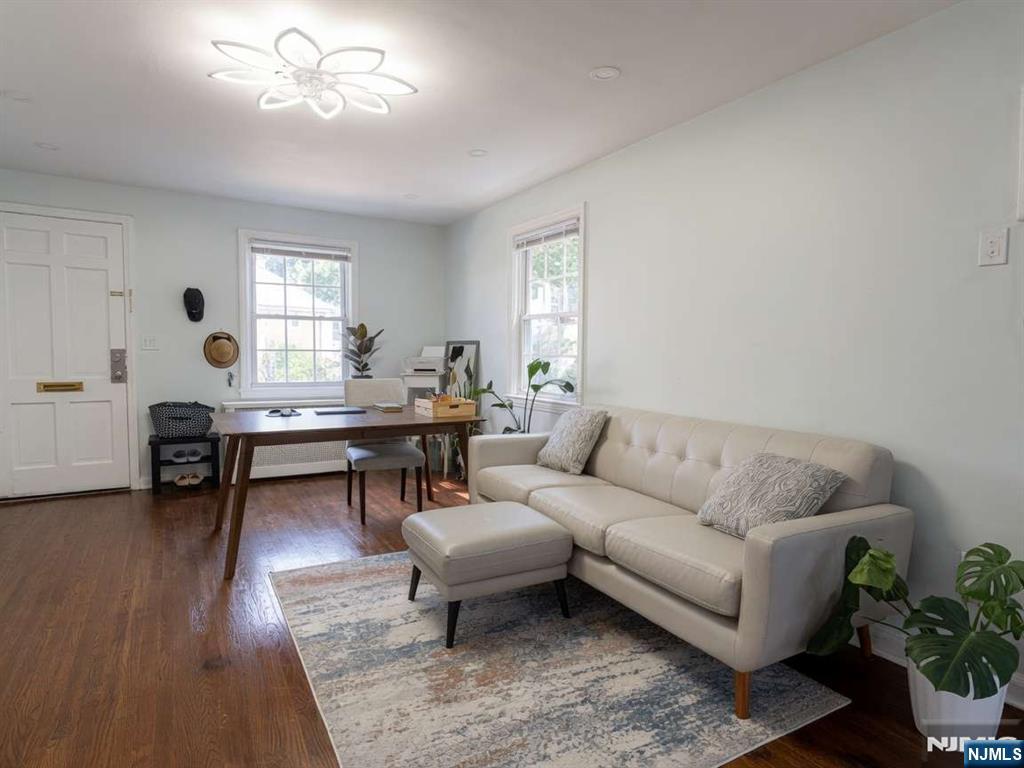 293 Elmwood Avenue A