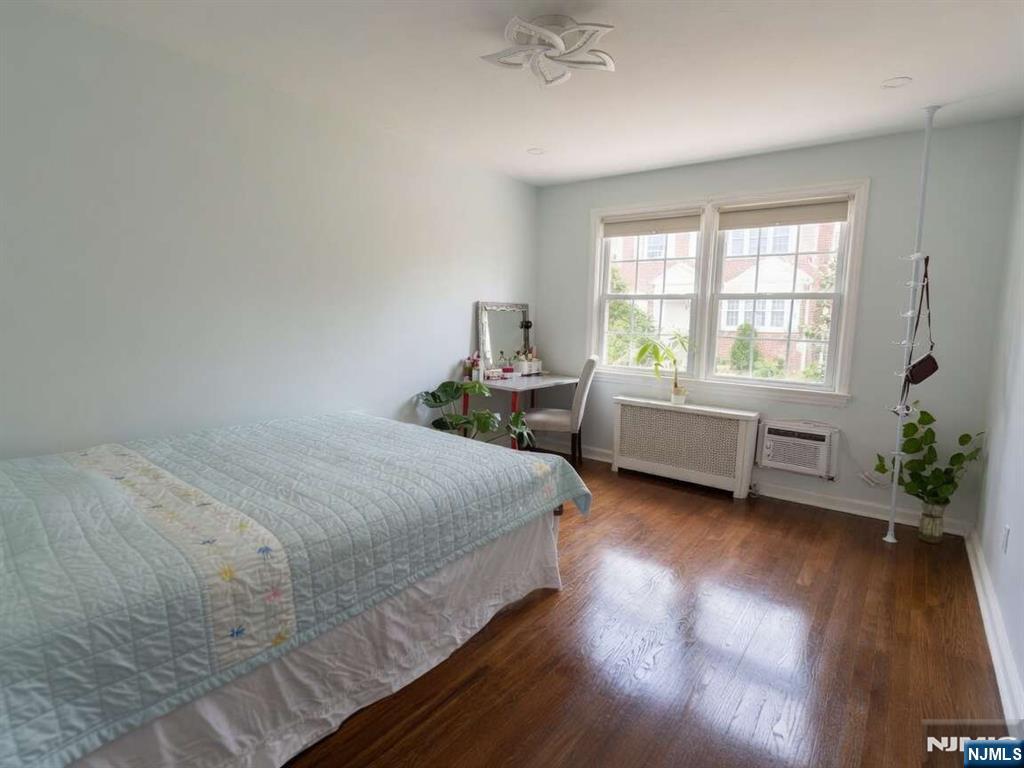293 Elmwood Avenue A