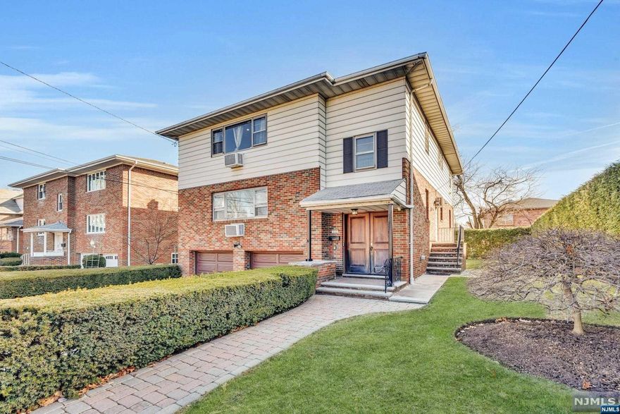 INCREDIBLE VACANT TWO FAMILY PROPERTY HITS THE RIDGEFIELD MARKET. SECOND FLOOR UNIT OFFERS TWO BEDROOMS, TWO BATHROOMS,KITCHEN, LIVING ROOM, DINING ROOM. FIRST / GROUND FLOOR UNIT OFFER TWO BEDROOMS, THREE BATHROOMS, TWO KITCHENS, TWO SETS OF WASHER / DRYERS THIS HOME BOASTS A TWO CAR ATTACHED HEATED GARAGE, WHOLE HOUSE GENERATOR, CEDAR CLOSETS ALL ON AN OVERSIZED 66X100 PARCEL OF LAND. WITH PUBLIC TRANSPORTATION NEARBY THIS INVESTMENT IS A GRAND SLAM!