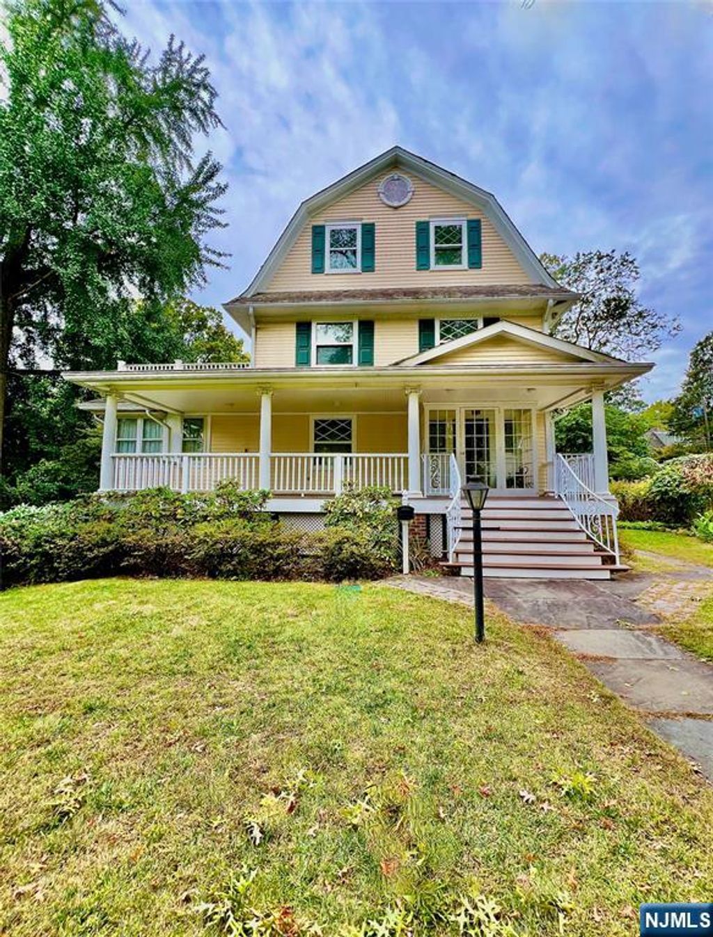 Photo of 134 Clarewill Avenue, Montclair, NJ 07043 (MLS # 25036840)