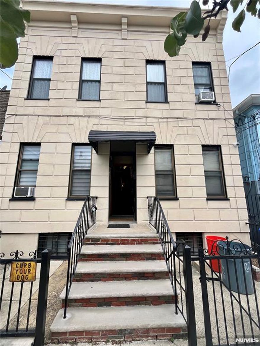 Renovated 1 bedroom, 1 Bathroom first floor unit located in highly sought after Union City. Hardwood floors throughout, ample closet space, modern bathroom, custom molding, and plenty of sunshine throughout the day. Kitchen features SS appliances, granite countertops, and custom cabinets. With an easy commute to NYC via NJ Transit Bus and shopping, restaurants, and parks nearby. No smoking is allowed. SMALL PETS ARE ALLOWED. Tenant is responsible for all utilities except for water.