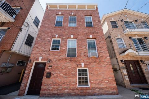 Photo of 217 South ST #2, Jersey City, NJ 07307 (MLS # 26027307)