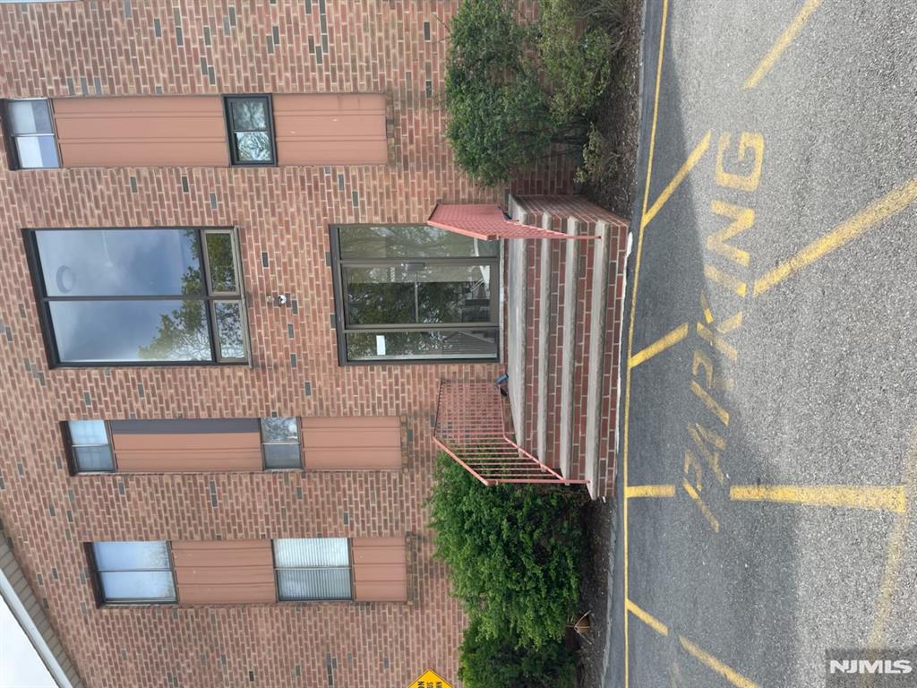 159 Franklin Street 27