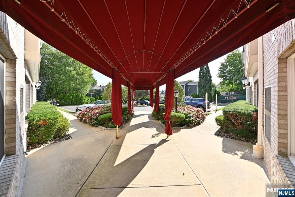 131 Clinton Place 214
