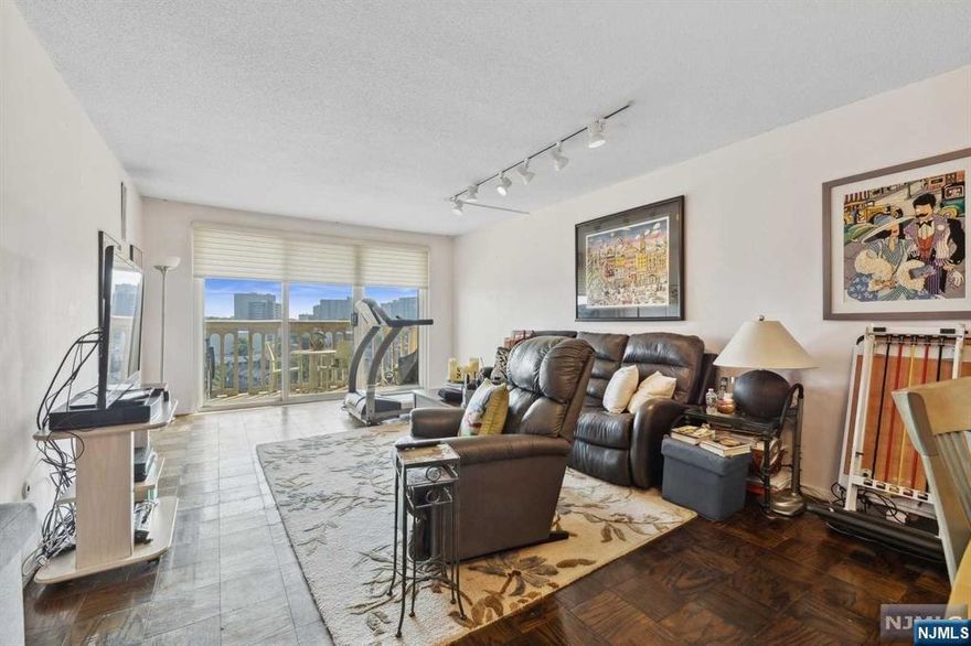 Luxury high-rise 1-bedroom, 1-bath co-op (865sqft approx) with beautiful views. Features include parquet floors, Renovated kitchen, automated blinds in living room, and renovated bath with jetted tub. Monthly Maint. $1148.83, Maintenance fees include gas, electric, water, taxes, Garage parking space indoors cost $60/monthly and outdoors $55/monthly. Spectrum and Fios are wired into the building. Additional amenities include community room, gym, tennis, pickleball and basketball courts, pool, and NYC bus (#158) access directly outside the building. Board requires minimum 30% down payment and FLEXIBLE income to debt ratio as follows: 30-34% DP-4:1, 35%-49% DP-3.75:1,50%-99% DP-3.5:1, All Cash-2.75:1. EARLIEST CLOSE DATE 12/1. SOLD STRICTLY AS-IS