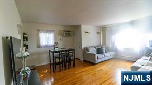 510 Studio Road 2