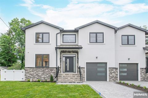 Photo of 56 Jefferson Ave, Emerson, NJ 07630 (MLS # 25017300)