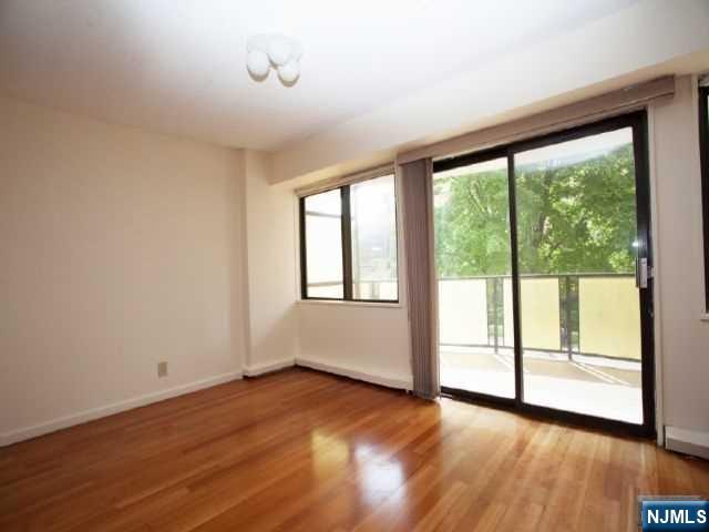 150 Overlook Avenue 3H