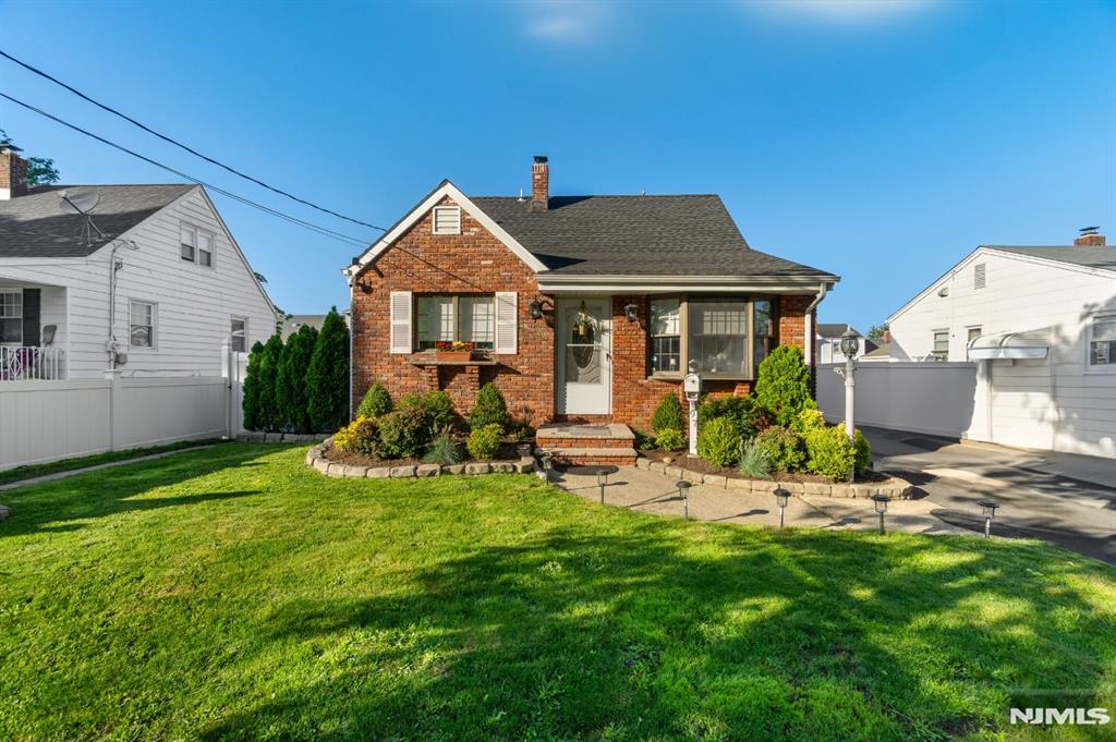 Property for Sale at 97 Avenue Avenue, Lodi, New Jersey - Bedrooms: 3 
Bathrooms: 2 
Rooms: 7  - $629,000