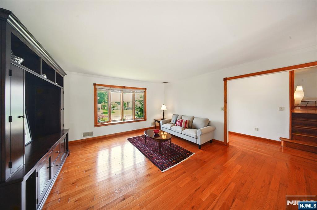 43 Carol Place