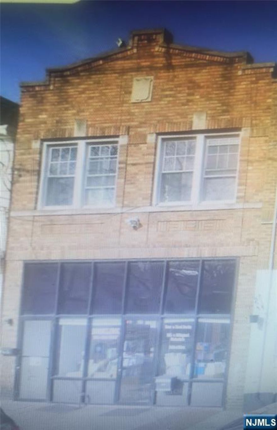 Prime commercial space available in the heart of Bogota! This space has a large back yard included . The space is perfect for any professional business or a simple work station. This space provides a great opportunity to establish or grow your business in one of Bogota most vibrant commercial districts with plenty of new development in the immediate surrounding area. "No restaurant zoning".