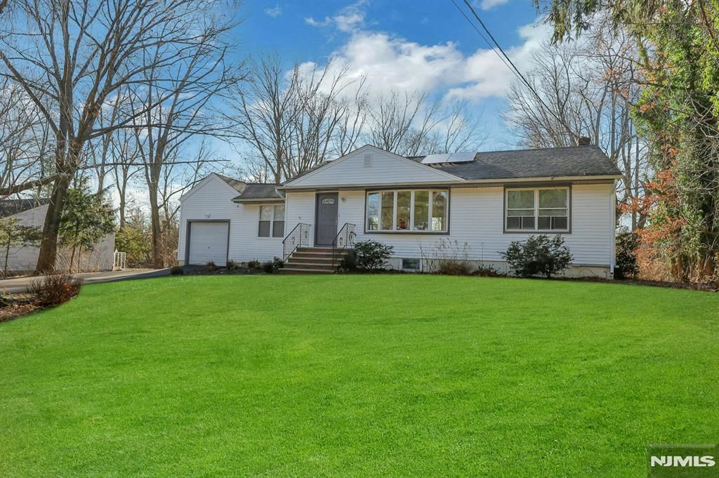 Photo of 745 Washington Avenue, Twp of Washington, NJ 07676 (MLS # 25042861)