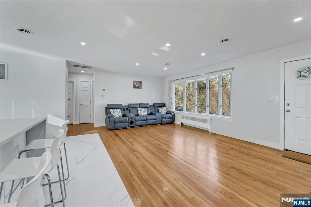 745 Washington Avenue