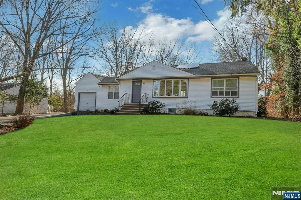 Photo of 745 Washington Avenue, Twp of Washington, NJ 07676 (MLS # 25042861)