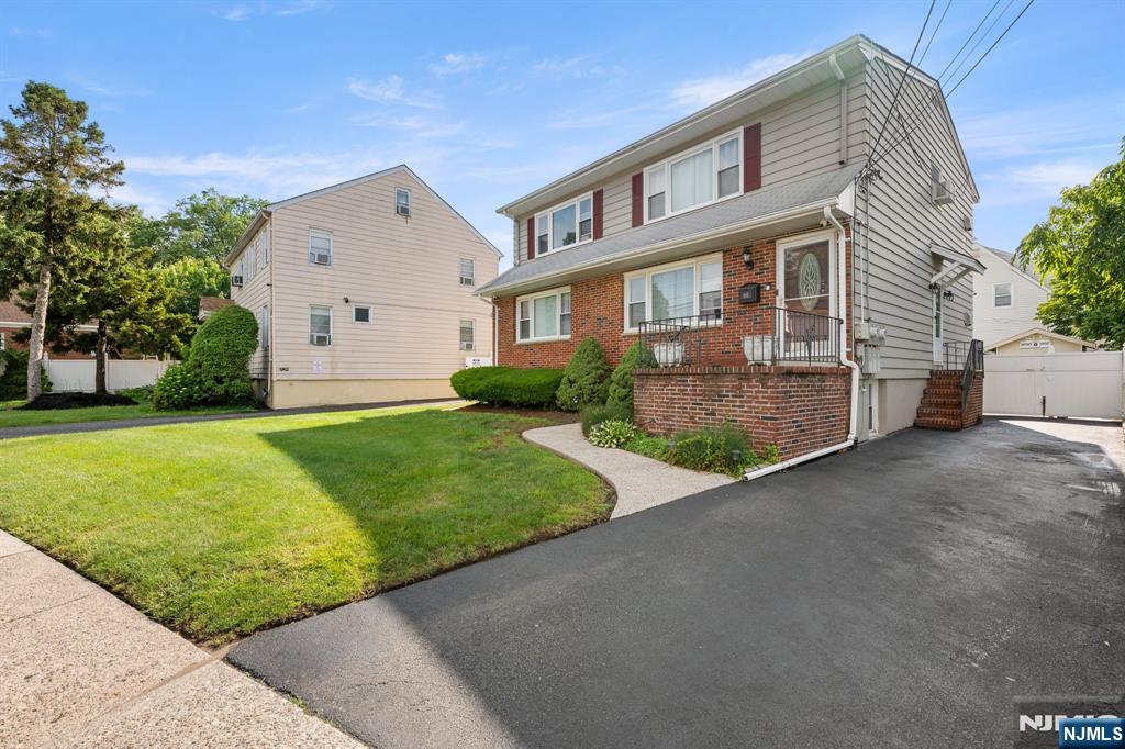 105 Old Hoboken Road