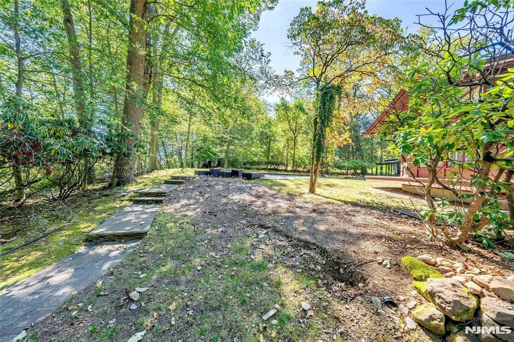 Photo of 5 Carnot Avenue, Woodcliff Lake, NJ 07677 (MLS # 26000866)