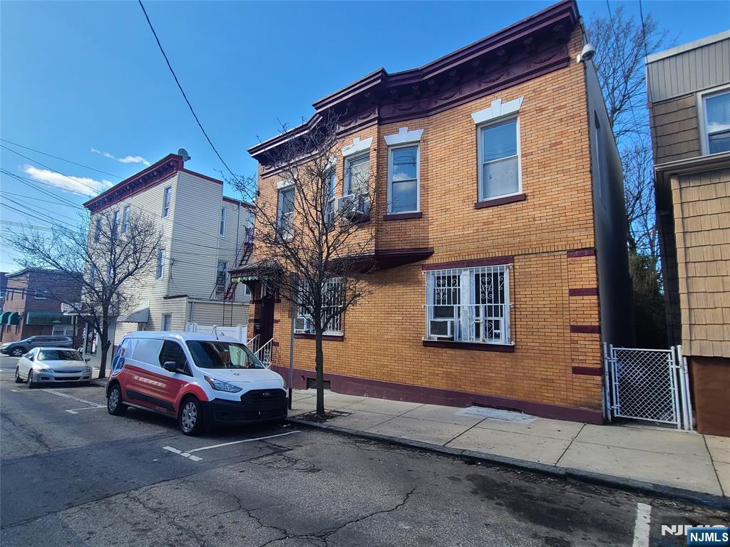 Rental Property at 620 61st St, West New York, New Jersey - Bedrooms: 2 
Bathrooms: 1 
Rooms: 4  - $2,200 MO.