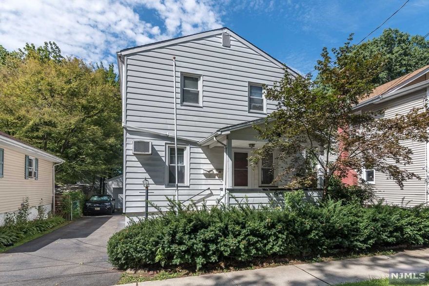 Welcome to this 2-family home in Hawthorne. A tremendous investment opportunity at a great price, this 4 bedroom, 2 bath, 2-family home is sure to please. Each unit has a Living Room/Dining Room, kitchen, bathroom and 2 bedrooms. Each floor has access to the basement for laundry and additional storage. Great location at a perfect price, come see this home today!