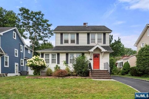 78 Kensington Avenue Norwood NJ 07648