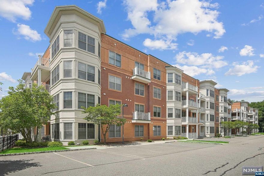 The Pointe is an Active Adult gated condo community offering superior amenities, a prime location and a lovely setting, all wrapped up into one fabulous package. This desirable Carlton model is located on the 3rd floor of building #5. This bright sunny end unit features an all custom kitchen with granite counters, double oven, breakfast bar and new 1 year old LG stainless steel refrigerator, microwave and opens onto sun drenched family room with door to outdoor balcony. New hot water heater. new carpeting in both bedrooms and new washer /dryer. Both bedrooms feature en-suite baths with master bedroom suite featuring 2 walk-in closets. This community features may wonderful amenities including, 24 hour concierge, beautiful clubhouse featuring, party rooms, meeting rooms, card rooms , fitness center and outdoor pool. There is storage space in the garage for each unit .