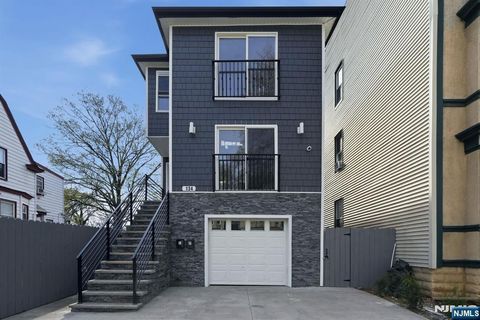 Photo of 134 Shepard Avenue, East Orange, NJ 07018 (MLS # 26013318)