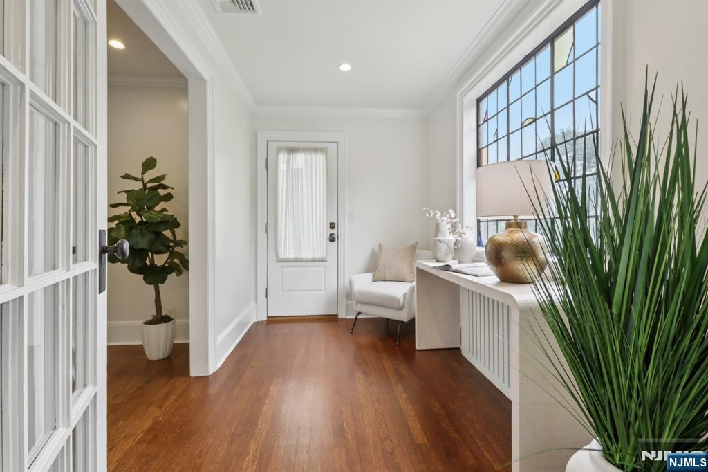 122 Howard Terrace