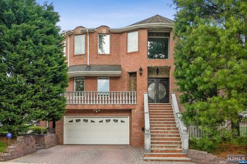 719 Cypress Street New Milford NJ 07646