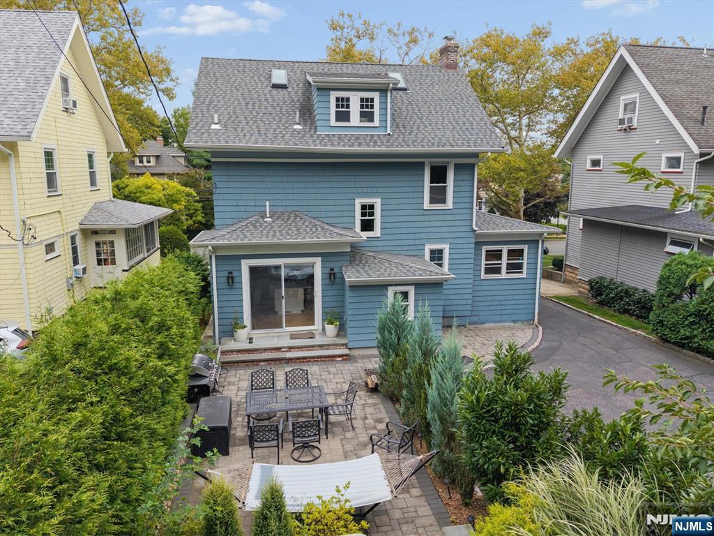 118 Essex Avenue