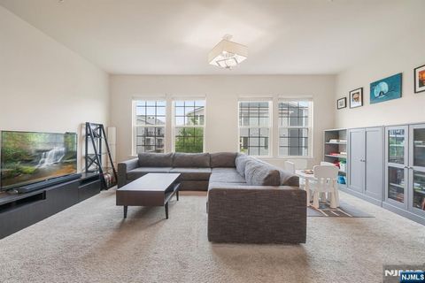 4 Marshall Lane Wood Ridge NJ 07075