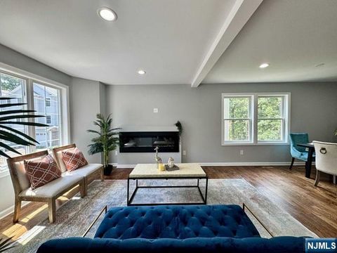 20 Mountain Avenue Unit 8, Wanaque, NJ 07465 - MLS#: 25010556
