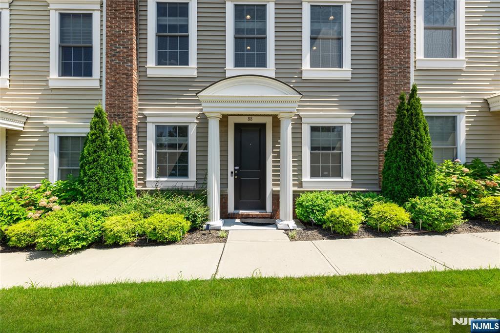 88 Roosevelt Drive