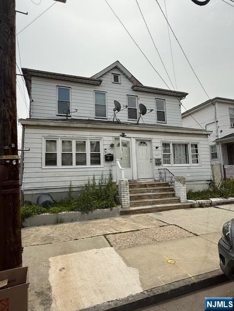 Property for Sale at 457 7th Street, Newark, New Jersey - Bedrooms: 3 
Bathrooms: 2 
Rooms: 7  - $399,999