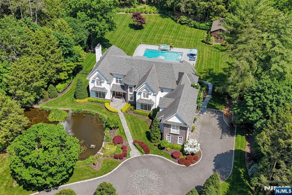 188 E Saddle River Road
