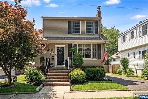 Photo of 15 Oak Street, Hillsdale, NJ 07642 (MLS # 26025906)