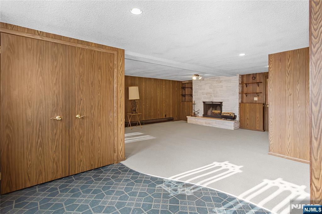 407 Van Luyn Terrace