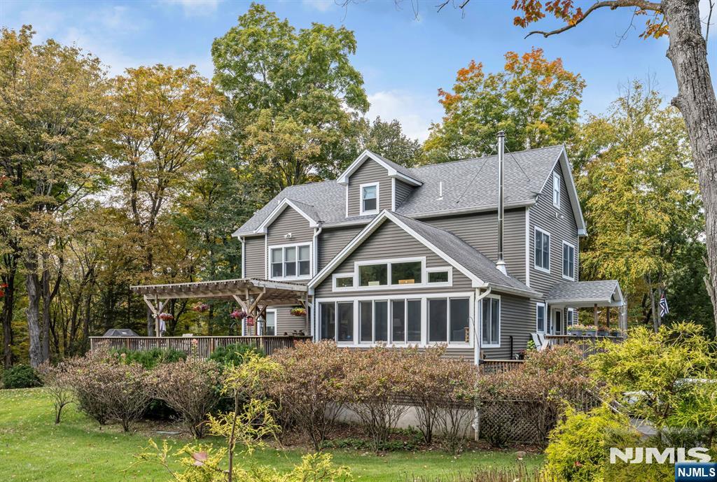 39 Red Mine Road