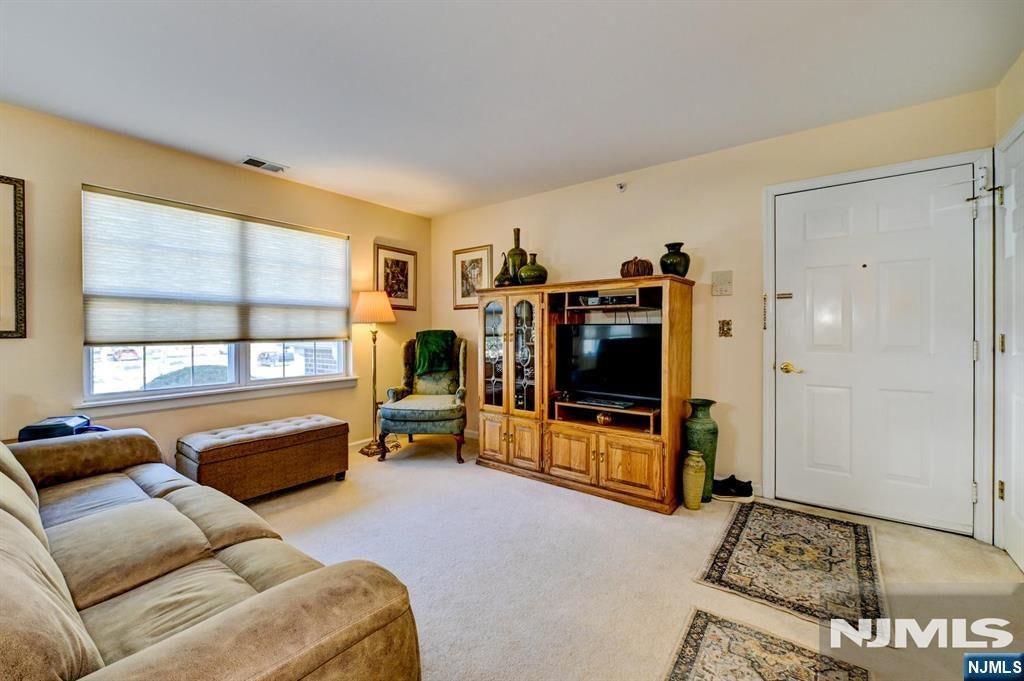 30 Mountainview Court 30