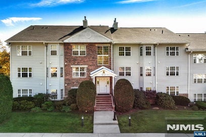 30 Mountainview Court 30 Riverdale Borough NJ 07457