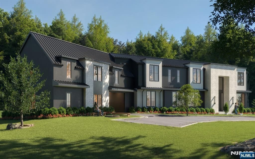 Photo of 158 Oxford Drive, Tenafly, NJ 07670 (MLS # 26000140)