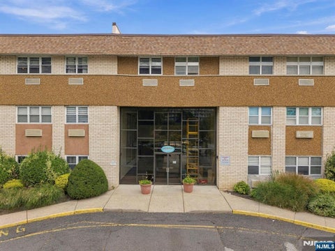 Photo of 1111 River Rd #G16, Edgewater, NJ 07020 (MLS # 26035743)