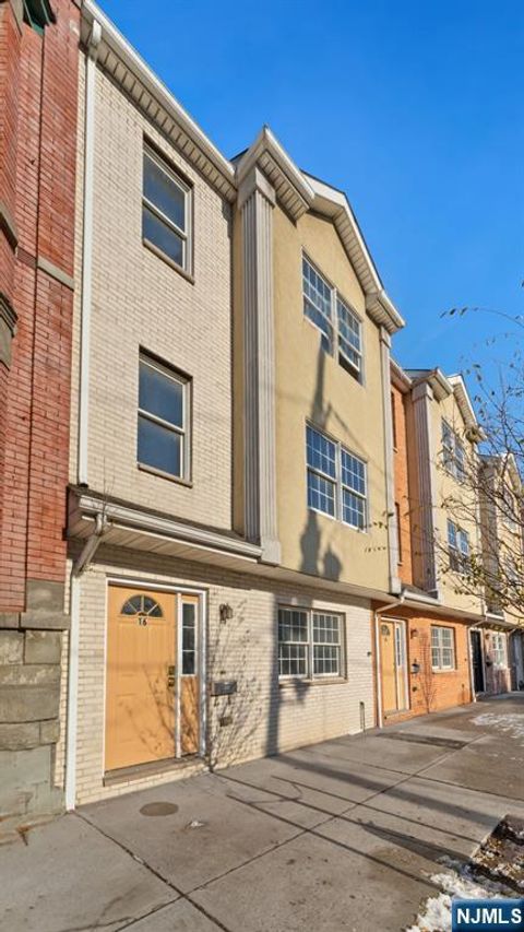 Photo of 16 Kinney Street, Newark, NJ 07102 (MLS # 25043493)