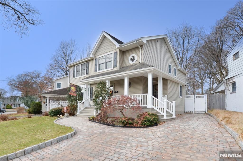 Photo of 51 Momar Drive, Bergenfield, NJ 07621 (MLS # 25042331)
