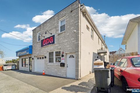 593 New York Avenue Lyndhurst NJ 07071