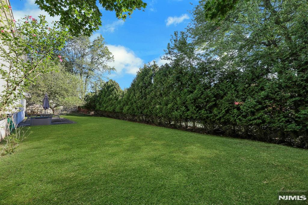 9 Prospect Avenue
