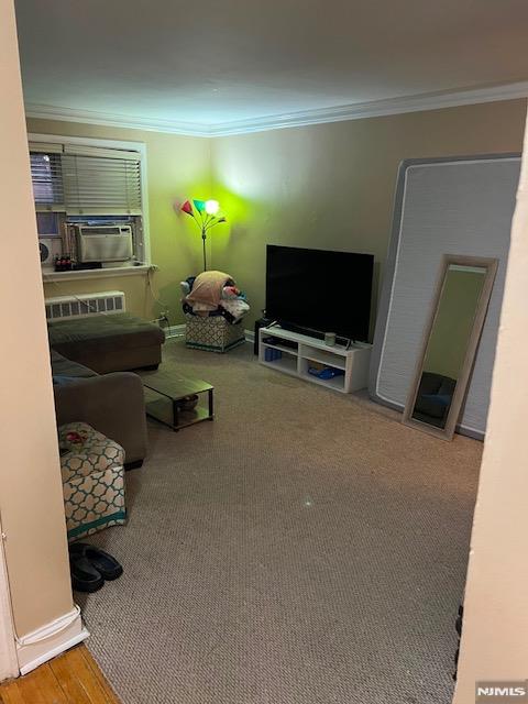 Photo of 1481 Terrace CIR #5, Teaneck, NJ 07666 (MLS # 26022436)