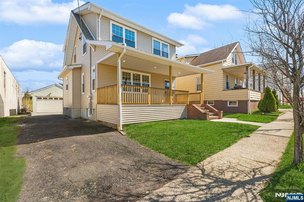 Photo of 255 Garibaldi Avenue, Lodi, NJ 07644 (MLS # 26011945)