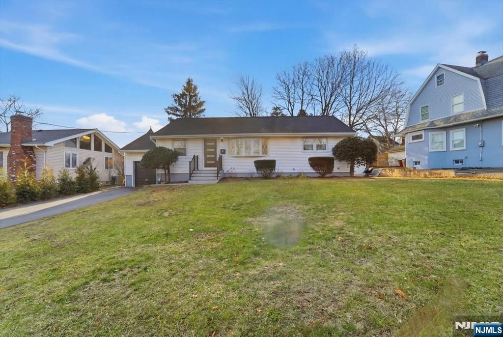 Photo of 41 High Street, Nutley, NJ 07110 (MLS # 25039720)