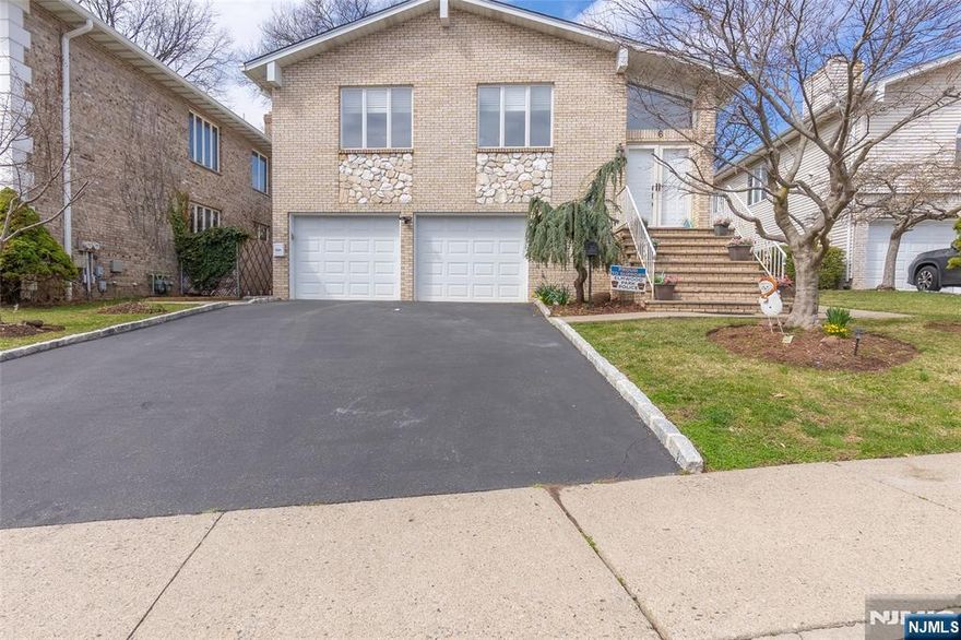 WELCOME TO THIS BEAUTIFULLY UPDATED 2 BEDROOM/1 FULL BATH GROUND FLOOR APARTMENT LOCATED ON A QUIET CUL-DE-SAC. THIS SPACIOUS UNIT FEATURES CENTRAL AIR, MODERN STAINLESS STEEL APPLIANCES, AND A CONVENIENT IN-UNIT WASHER AND DRYER. ENJOY THE ADDED BENEFIT OF A PRIVATE GARAGE FOR STORAGE AND PARKING, PLUS A TWO-CAR DRIVEWAY FOR ADDITIONAL PARKING OPTIONS. THE PROPERTY ALSO OFFERS SHARED USE OF A WELL-MAINTAINED BACKYARD, PERFECT FOR RELAXING OR ENTERTAINING. SITUATED CLOSE TO SCHOOLS, MAJOR HIGHWAYS, AND NYC TRANSPORTATION, THIS HOME COMBINES COMFORT, CONVENIENCE, AND PRIME LOCATION. DON'T MISS THIS OPPORTUNITY TO LIVE IN A TRULY MOVE-IN READY HOME WITH EXCEPTIONAL FEATURES.