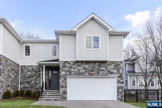 Rental Property at 4547 Newcomb Rd A, Tenafly, New Jersey - Bedrooms: 4 
Bathrooms: 4 
Rooms: 10  - $8,000 MO.